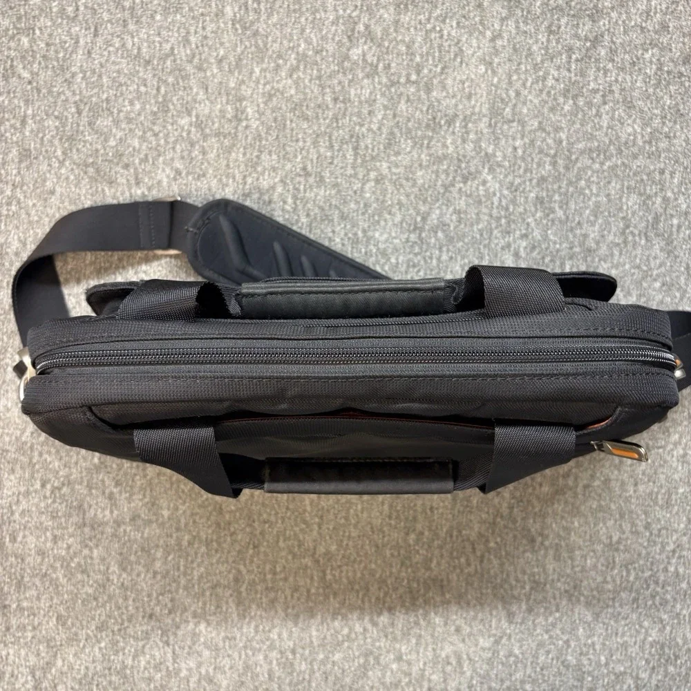 Briggs & Riley Verb Speedy Mini Laptop Bag Travel Briefcase School Black VB401-4